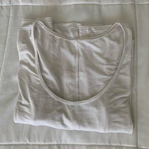 Lululemon women’s white long sleeve (extra long)